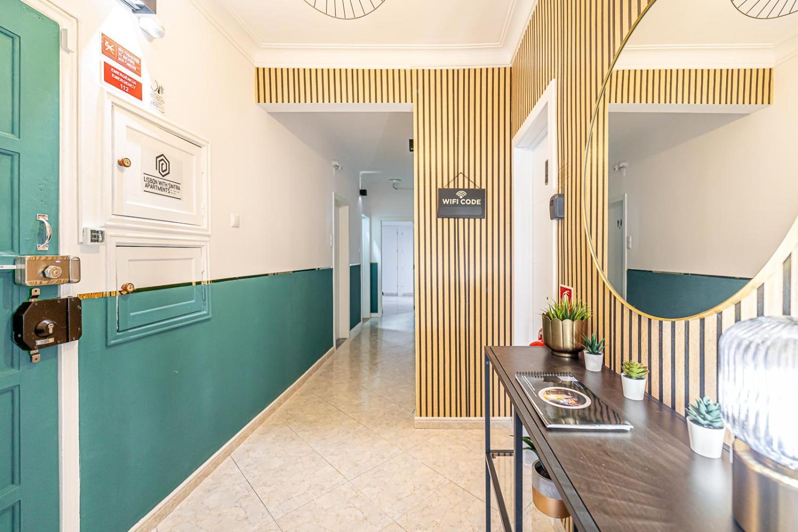 Goa Square By Lisbon With Sintra Hotel Amadora Exterior photo